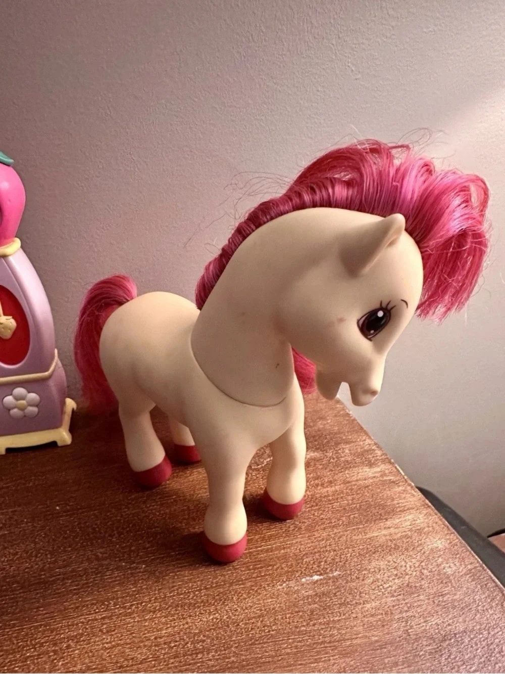 Vintage Strawberry Shortcake Berry Pretty Pony Doll and Accessories